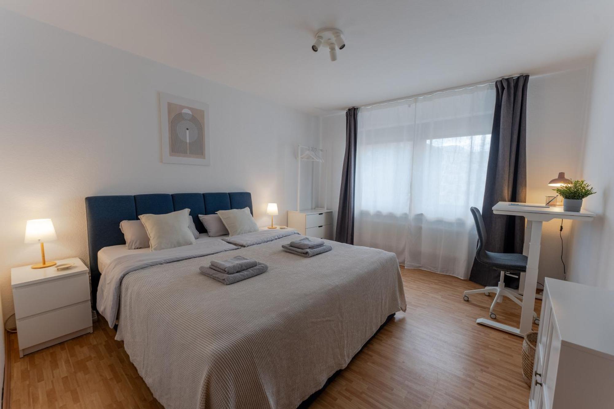 Apartment Stadtkern - Kingsize - 24h Check In - Arbeitsplatz - Nespresso - Vollausgestattet *